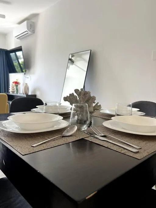 Fast Wifi/5 Min Beach/Private Parking Playa del Carmen Apartment
