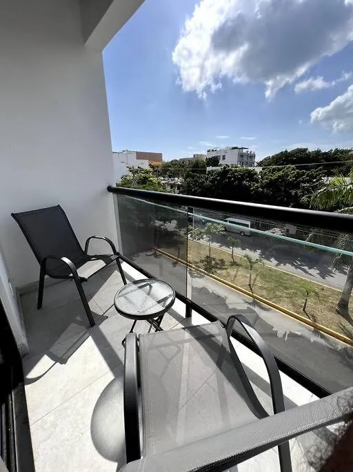 Fast Wifi/5 Min Beach/Private Parking Playa del Carmen Mexico