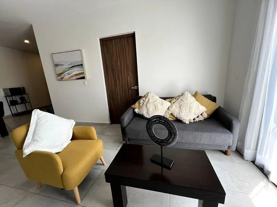 Fast Wifi/5 Min Beach/Private Parking Playa del Carmen